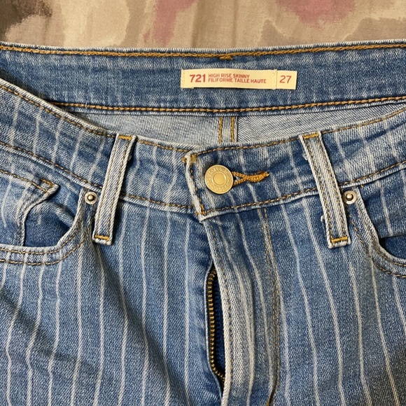 Levi’s jeans - Picture 2 of 3